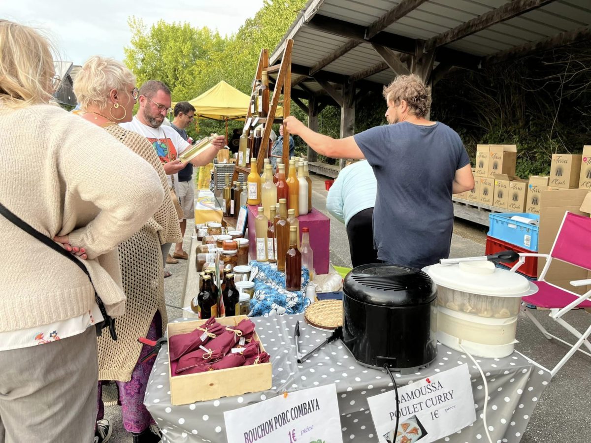 Marché nocturne de l’artisanat local du Village des Métiers d’Art